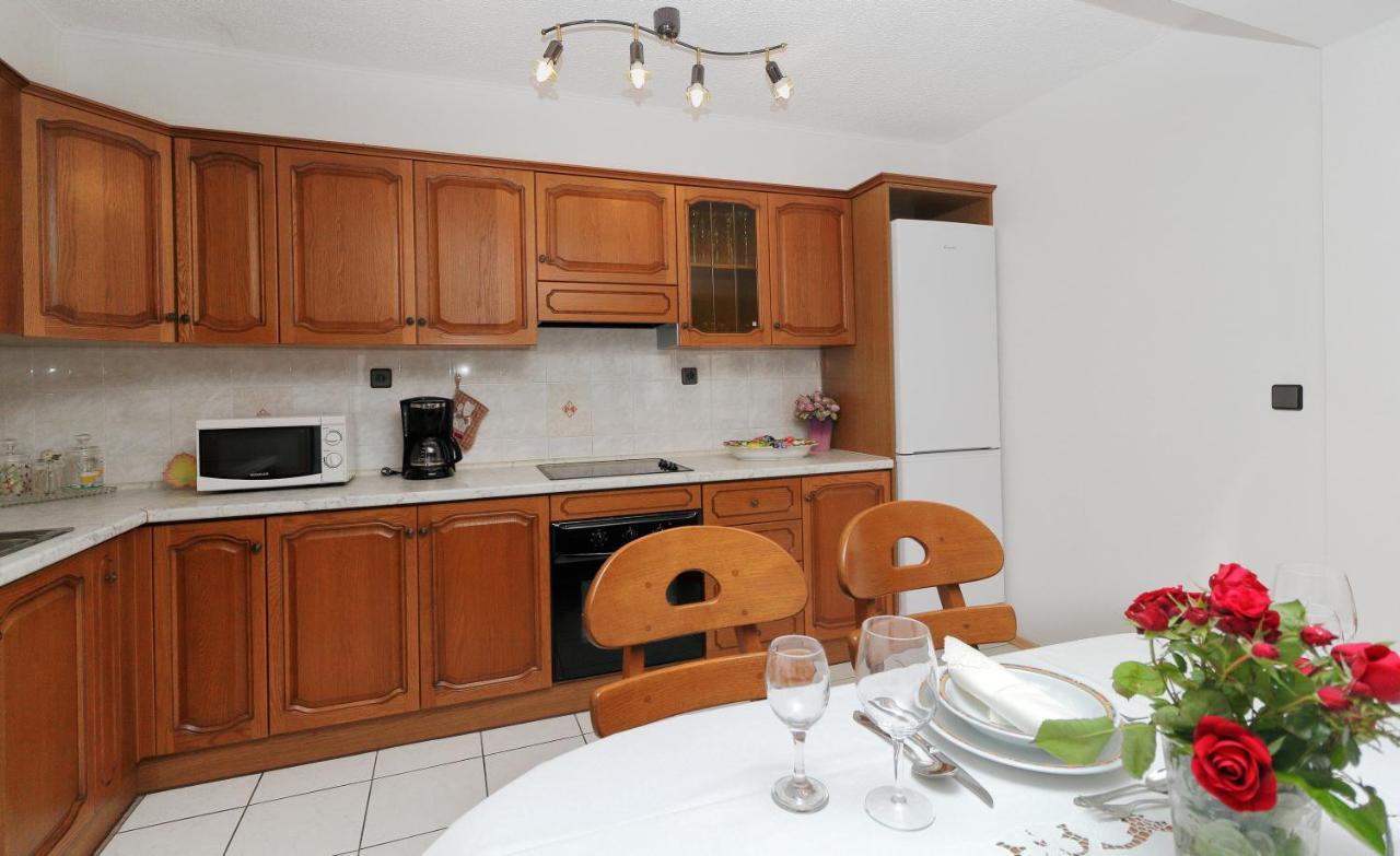 Apartman Nika - Marija Makarska Extérieur photo